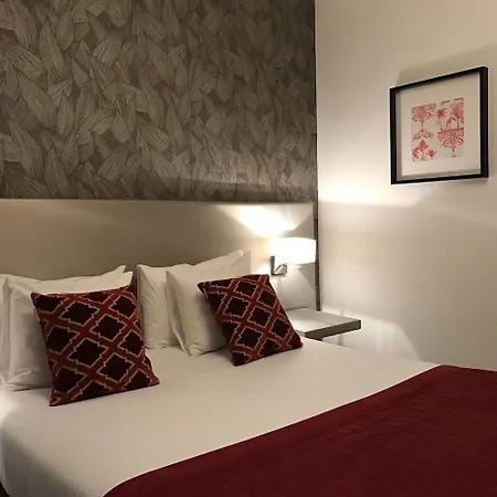 Ξενοδοχείο Capitaine Paoli 2*