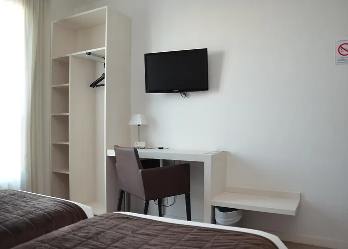 Hotel Capitaine Paoli 2*